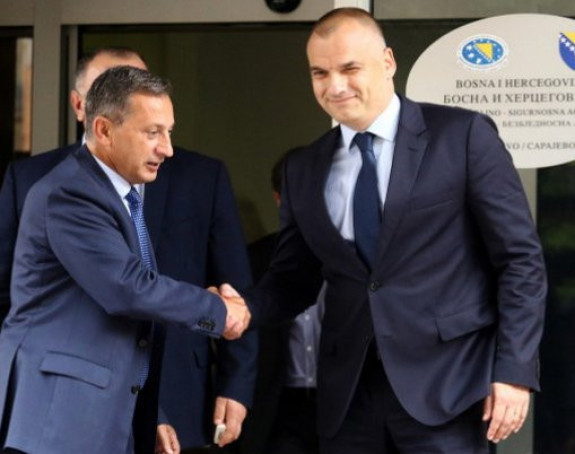 Састанак о афери "прислушкивање"