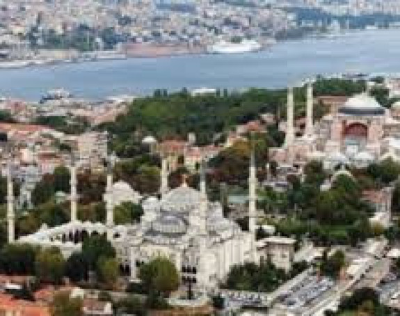 Jači zemljotres pogodio turski grad Istanbul 