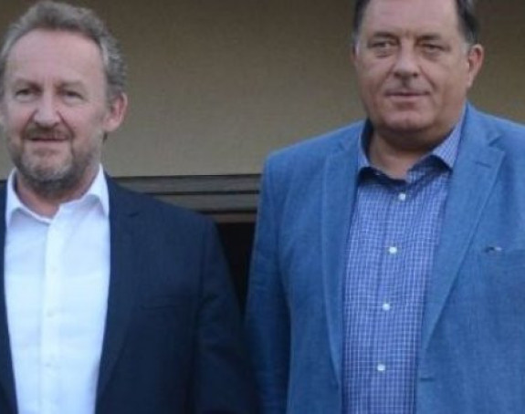 Izetbegović i Dodik fingiraju sukob u BiH!?