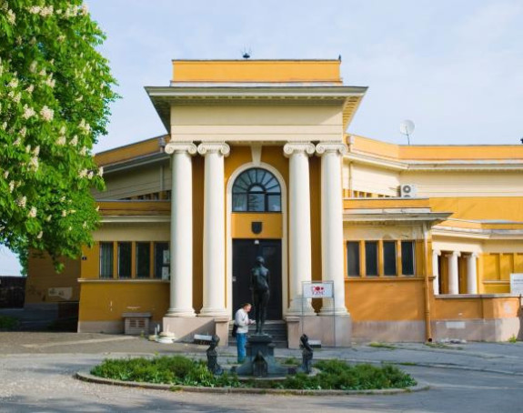 Расистичка ознака за Србе у музеју
