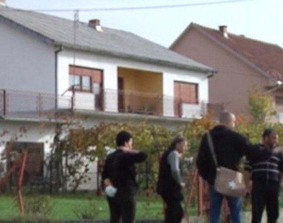 Заклала оца и брата, мајку повриједила