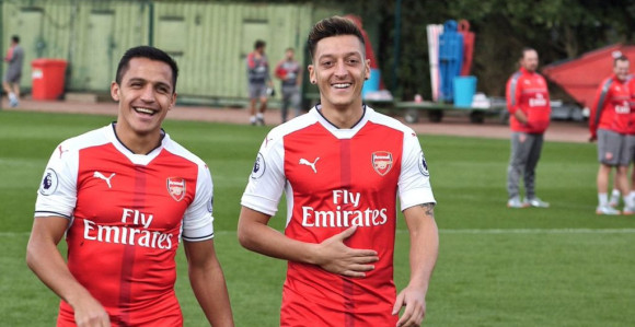 Arsenal: Hoćemo da Sančez i Ozil ostanu!