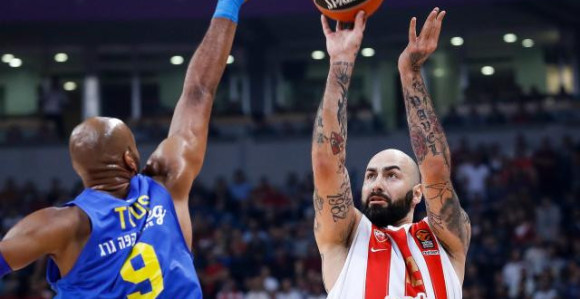 Antić: Neću da komentarišem sudije, velika pobjeda!