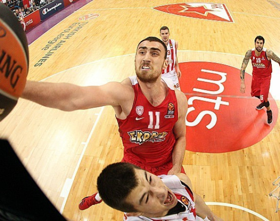 EL: Oli i Milutinov sjajni, Armani ''tukao'' Barsu!