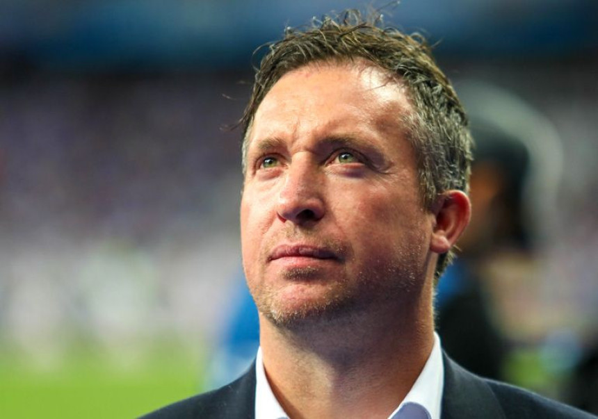 Robi Fauler traži posao!