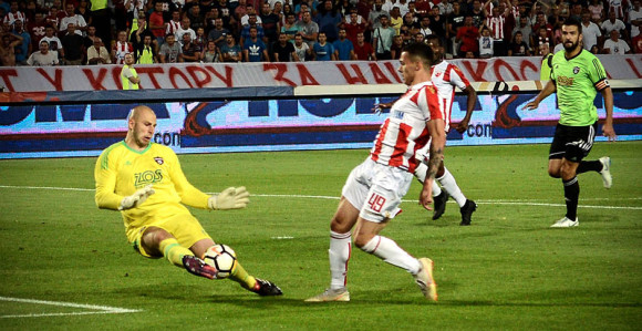 Словак упоредио Динамо и Звезду: Бољи је Динамо!