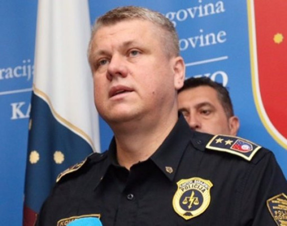 Удар на полицију - удар на државу