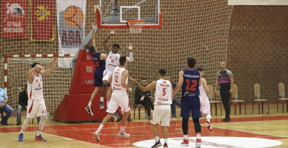 Leotar slavio nakon produžetka