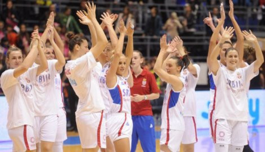 Ево што су српске кошаркашице МОРАЛЕ да разбију Лускембург!