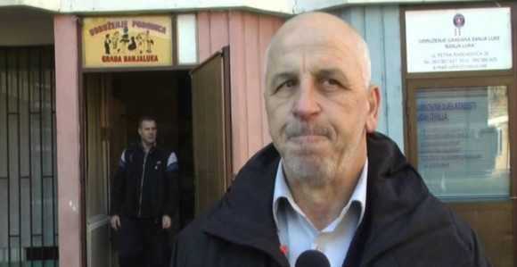 Због 190 КМ дуга искључен телефон!