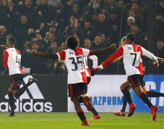 HOL: Fajenordu dosta i 15 minuta!