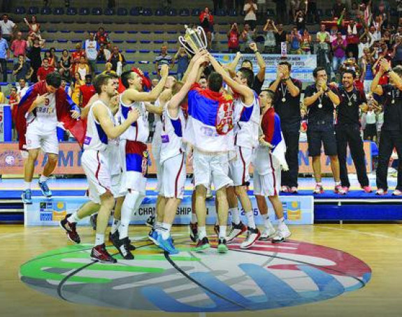 Анализа: Нестали шампиони Европе из 2015. године...!