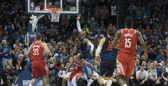 Vestbruk "obrijao" Bradu, Vukovi bolji od Lejkersa!