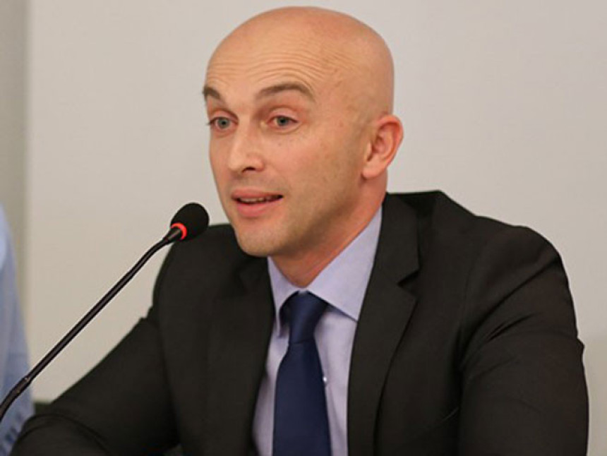 Još jedna obojena revolucija na RTRS