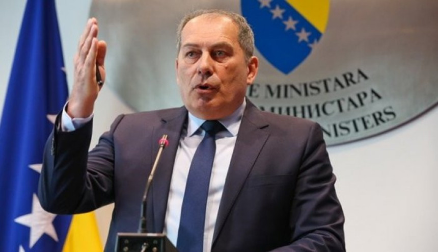 Upotreba sile svojstvena režimu