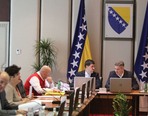 NATO skidaju sa dnevnog reda?
