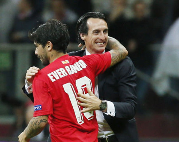 Emeri bi da plati izlaznu klauzulu za vjernog ratnika Banegu!