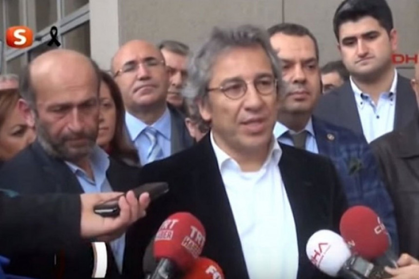 Доживотна робија за турске новинаре