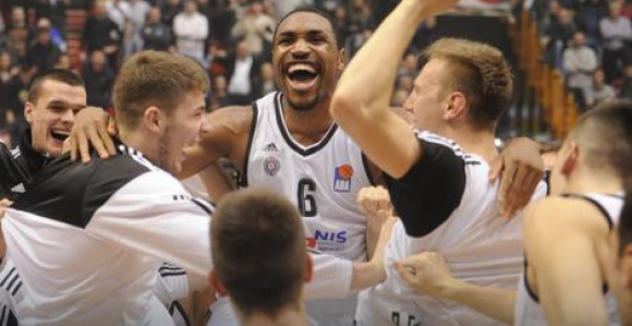 Predstavnici Golden Stejta i Minesote oduševljeni Partizanom i "Grobarima"!