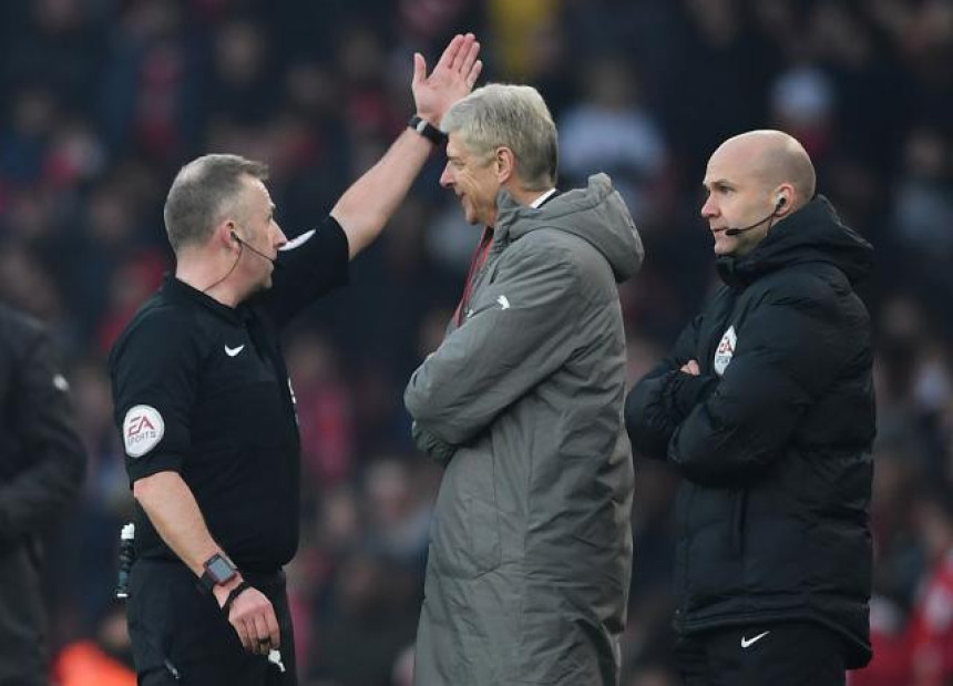 Venger suspendovan, propušta derbi sa Čelsijem!