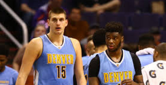 NBA: Jokić blistao, pa se povredio!