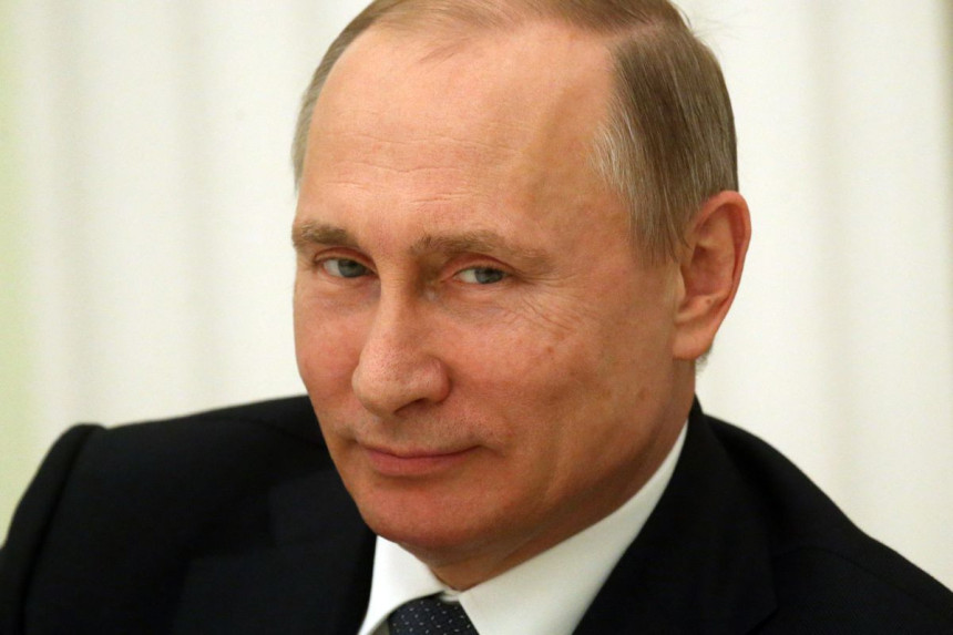 Putin čestitao pobjedu Zemanu