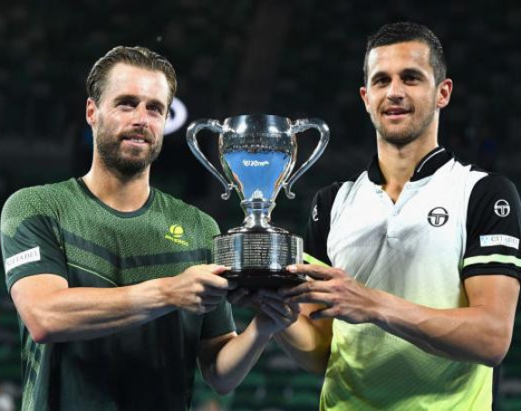 AO: Hrvat osvojio titulu u dublu!