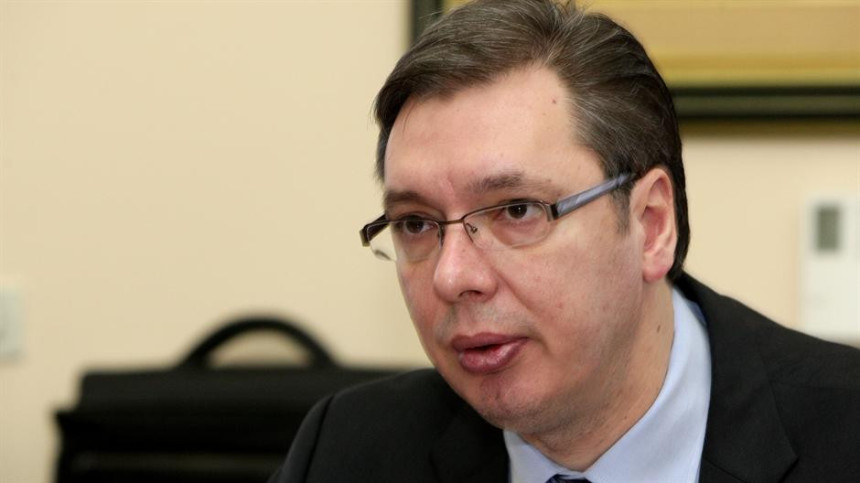 Vučić: Nisam sretan zbog izbora Tačija