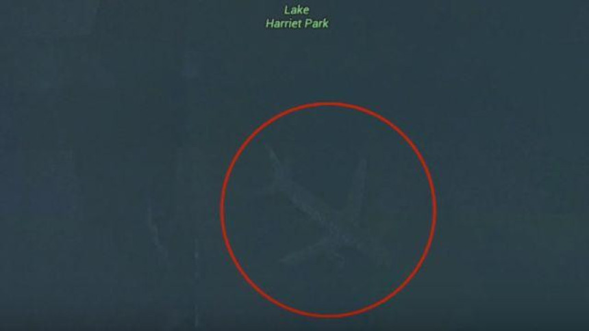 Tehnička greška ili misteriozni avion?