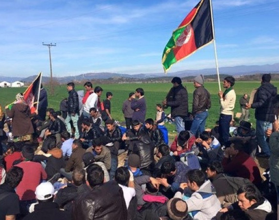 Миран протест миграната у Идоменију