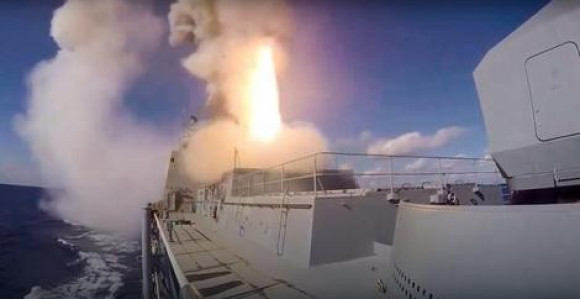 Ruska fregata ide ka Mediteranu