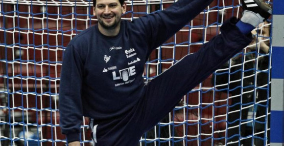 Povlači se legendarni Arpad Šterbik!