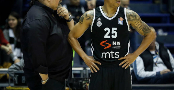 Saopštenje KK Partizan: Igrači i trener boluju od salmonele!