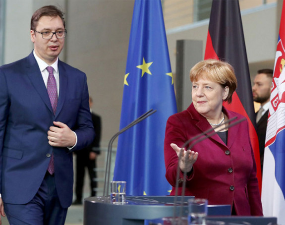 U Berlinu susret Vučić - Merkel