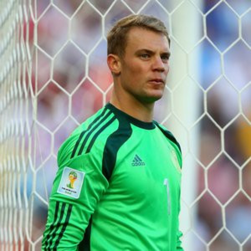 Нојеров 30. рођендан: Не размишљам о повлачењу!