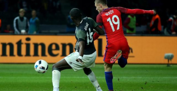 Video: Jamie Vardy's having a party!