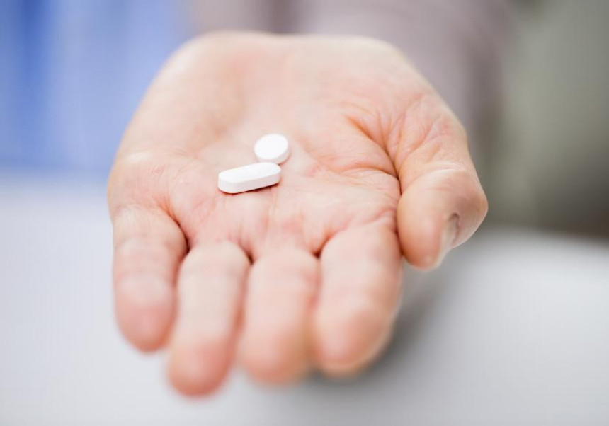 Ibuprofen ili paracetamol: Kada treba uzimati koji lijek?