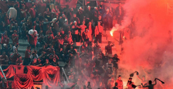 Albanski navijači prijete neredima