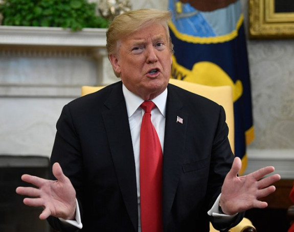 Доналд Трамп упозорава Русе