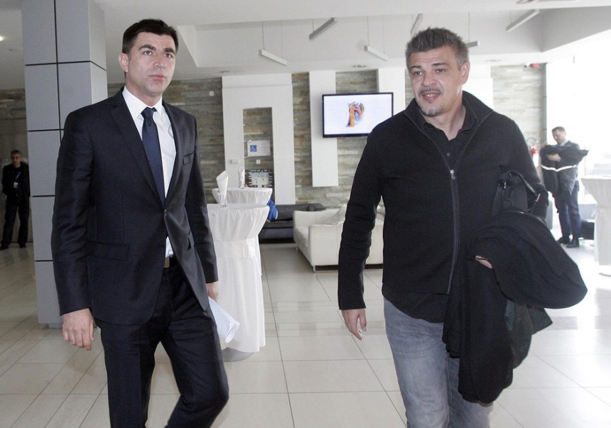 Savo: Ostavka moralni čin! Ćurčić: Bez podrške sam bio!