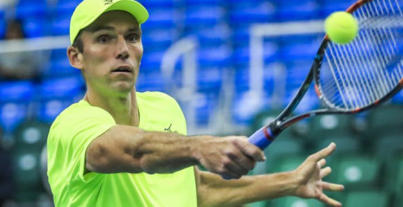 Hrvatskog tenisera izvrijeđao fudbaler Standarda!