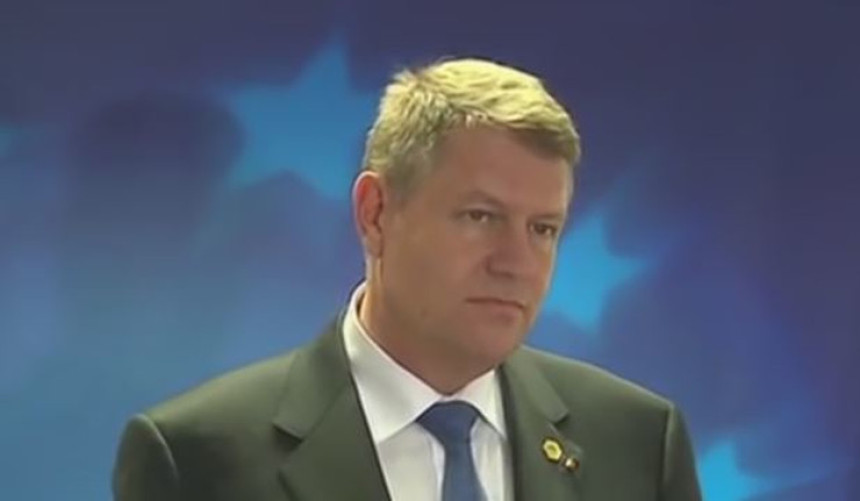 Premijerka treba podnijeti ostavku
