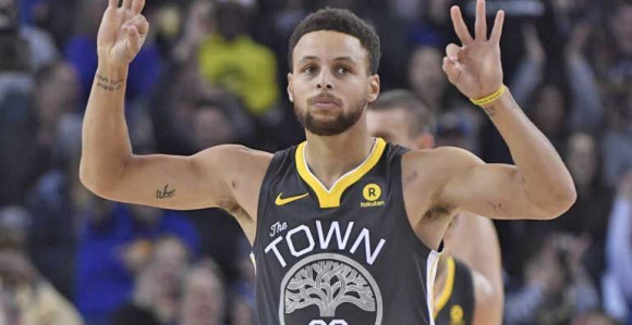 Stef Kari u punom treningu, ali parket mora još da čeka!