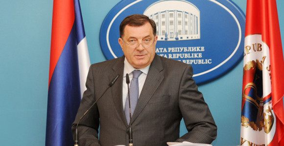 "Traženo hapšenje rukovodstva RS"