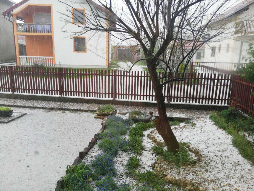 Banjaluka: Led padao pola sata