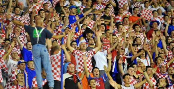 Kazna za ustaštvo: Prazne tribine i 150.000!
