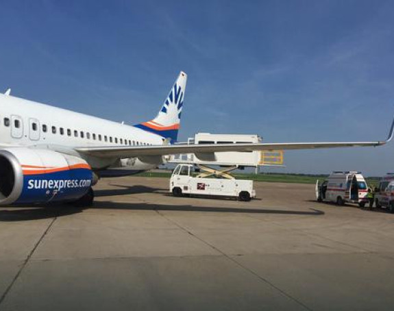 Turski avion prinudno sletio u Beograd