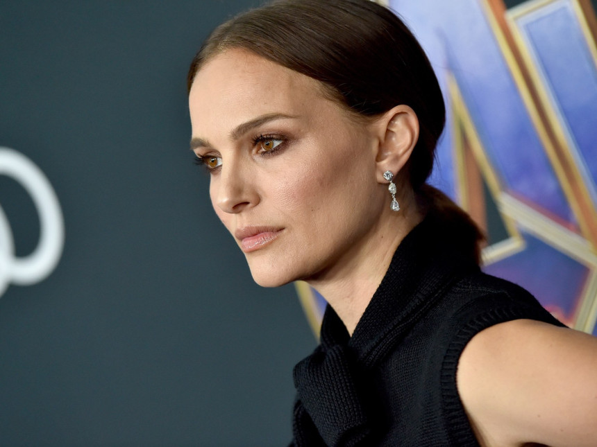 Mobi se izvinio Natali Portman zbog „neprikladnih izjava“