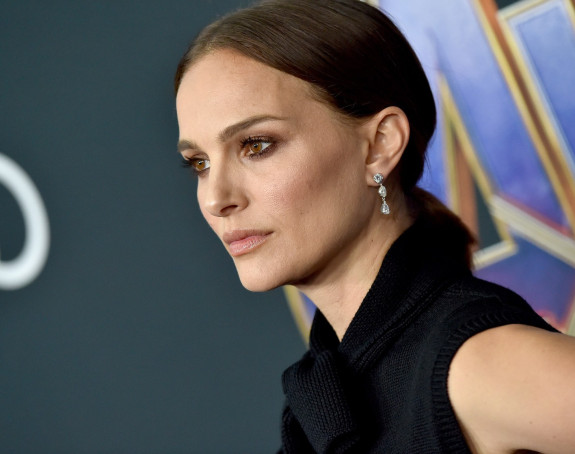 Mobi se izvinio Natali Portman zbog „neprikladnih izjava“
