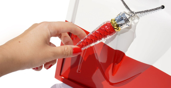 Sjaj, privezak i miris - 3 u 1